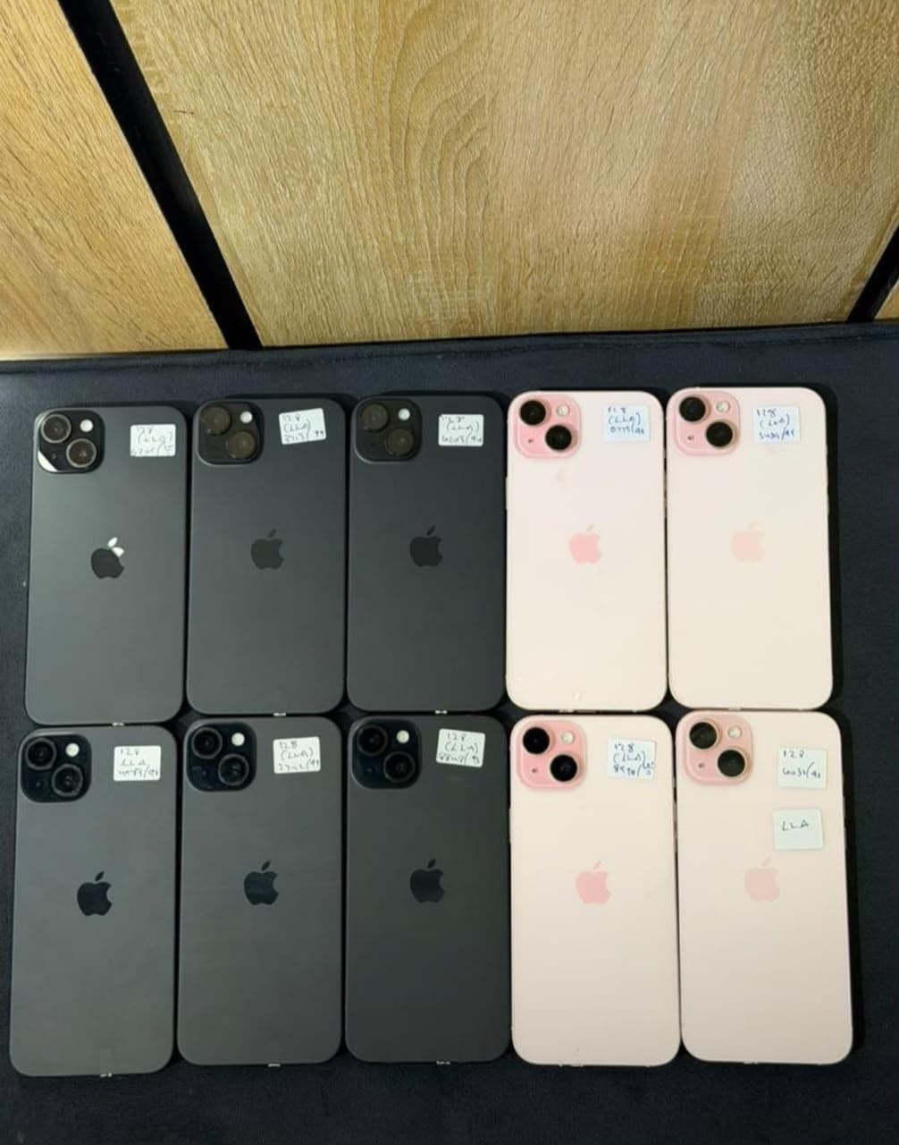 iPhone 15 (256GB) - 2023 view 4